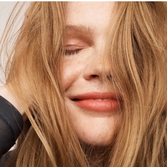 LIVING PROOF Perfect Hair Day Dry Shampoo HAIR KIT - Picture 9 of 16